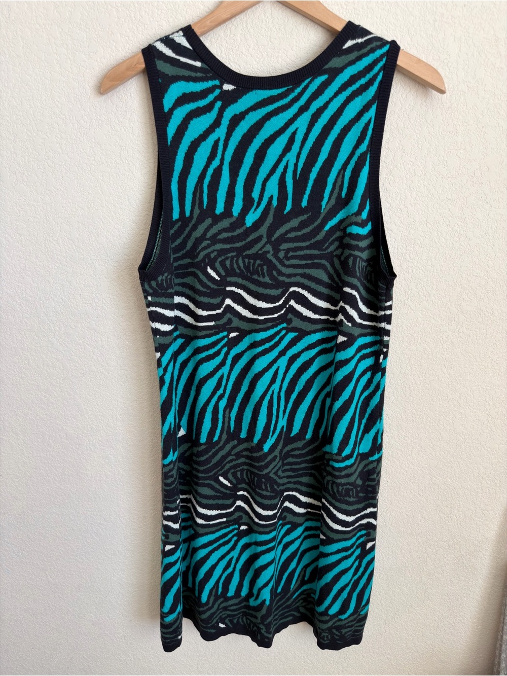 Banana Republic Issa London Collection Zebra Viscose Knit Tank Dress XL Teal - Picture 11 of 14